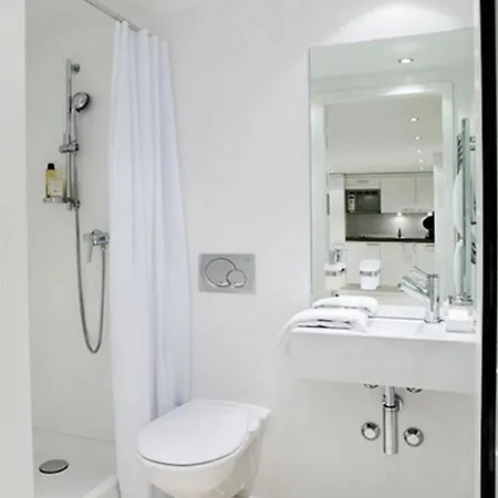 Visionapartments Binzmühlestrasse 46 - Contactless Check-in Apartment Zürich