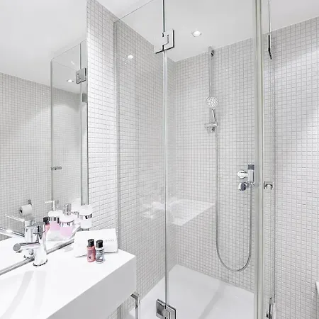 Visionapartments Binzmuehlestrasse 46 - Self Check-in Zurich